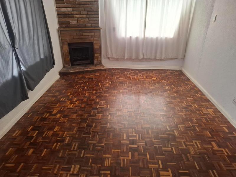 To Let 3 Bedroom Property for Rent in Goodwood Central Western Cape